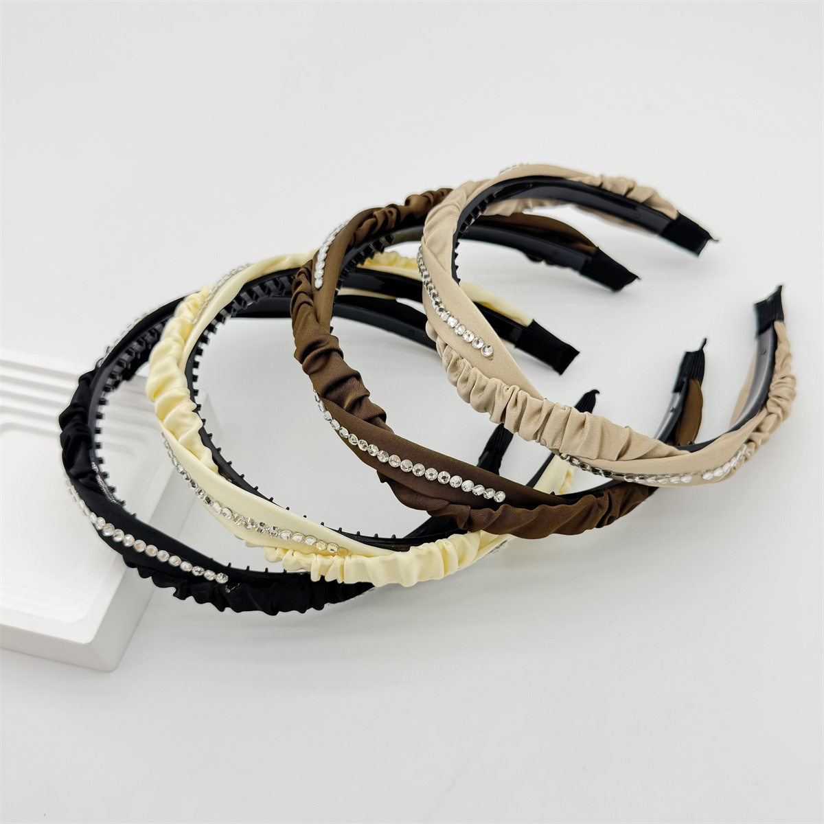 New pleated simple senior retro hair bands female hair accessories temperament knot pleated headband high skull top hair accessories hair bands