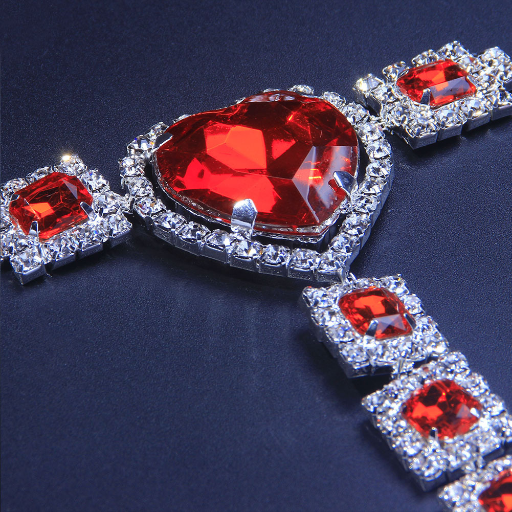 Bestseller Red Heart Bikini Body Chain Trendy Iced out Moissanite Diamond Pant Chain High Quality