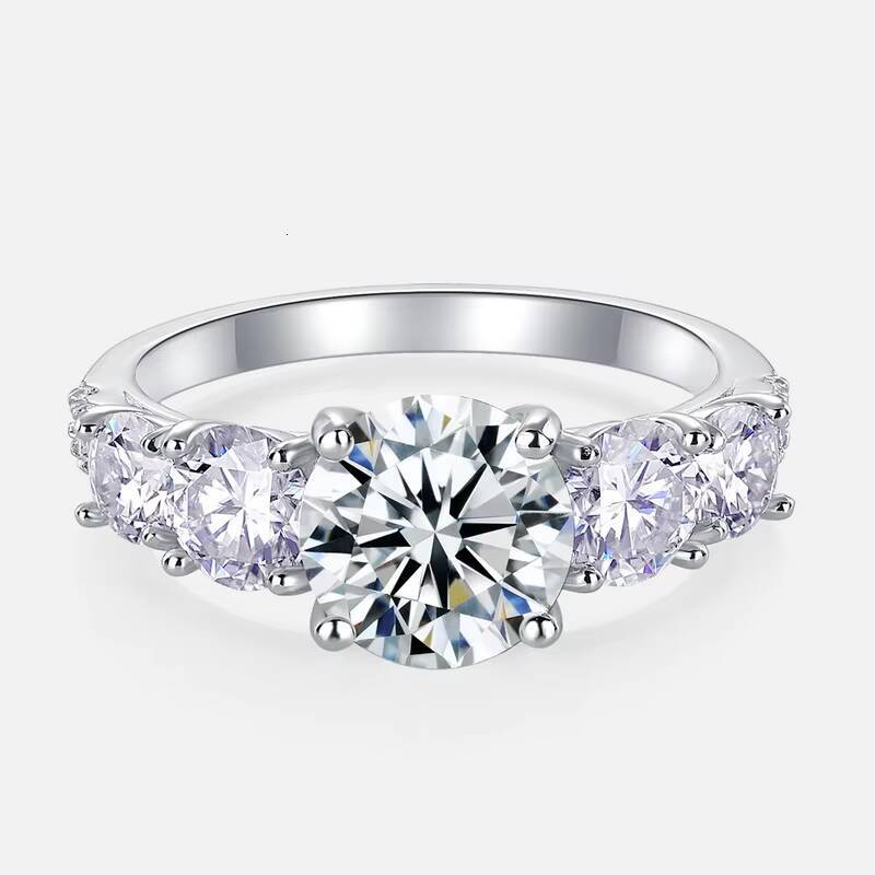 Wholesale Price Moissanite Diamond Ring Round Cut S925 Sterling Silver Fashion Jewelry for Engagement or Wedding