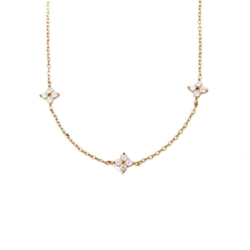 Necklace bracelet set Designer Luxury jewelry clover necklace for Women Micro inlaid zircon copper plated with 18K gold silver Simple Fashion Unique F