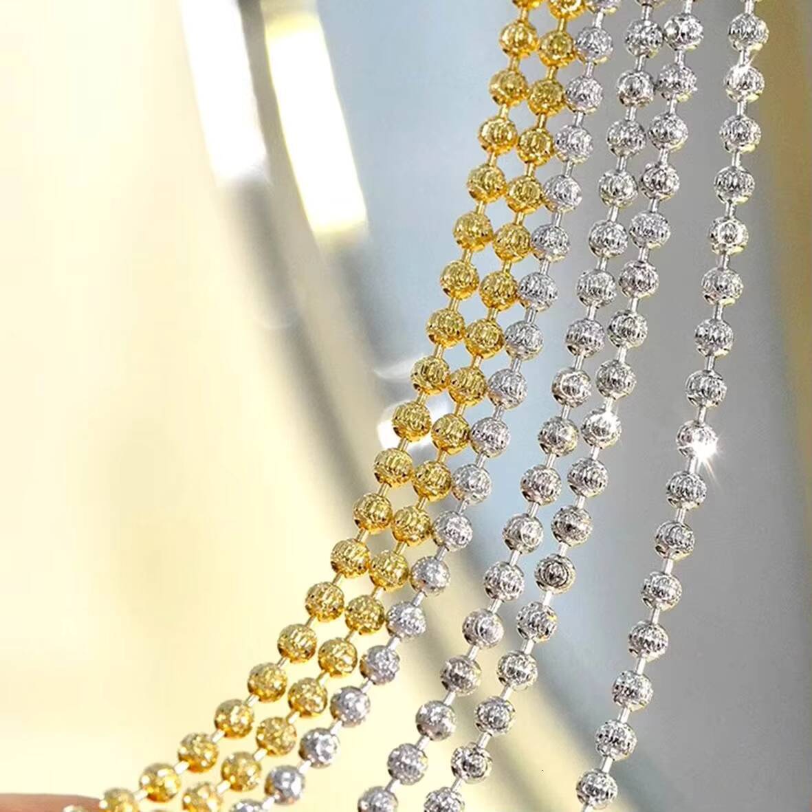 S925 Sterling Silver Beaded Necklace Plated with 18K Gold Shiny Floral Moon Shaped Round Bead Chain Diamond Necklace Jewelry