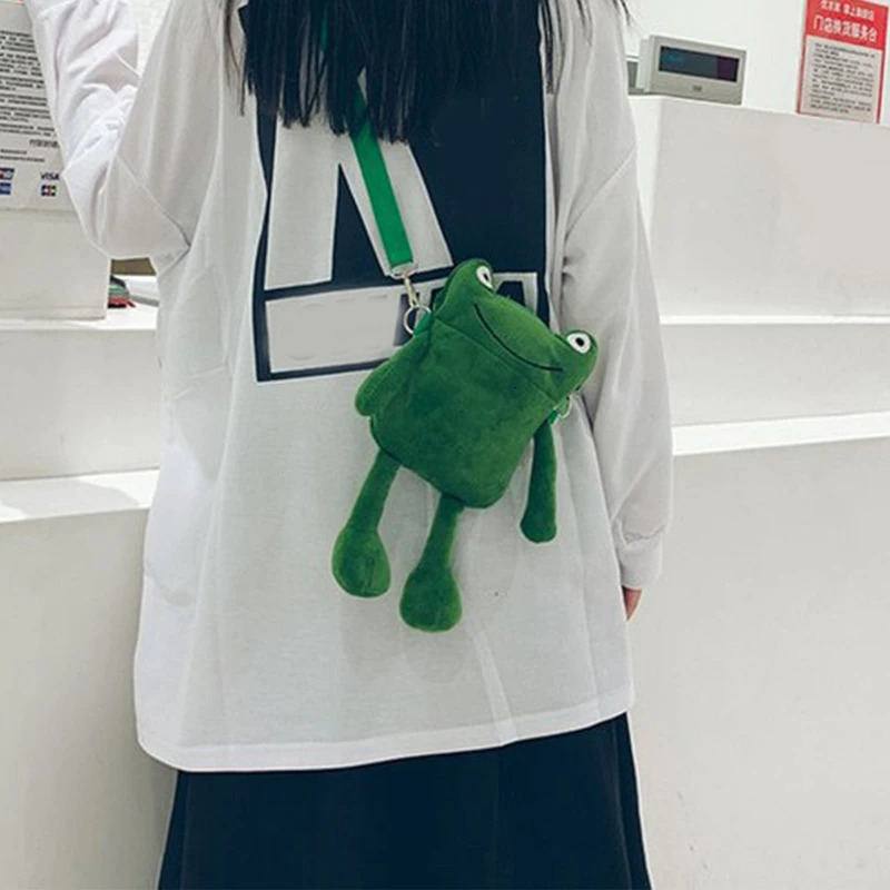 Creative Cartoon Shoulder Bag Cute Green Frog Crossbody Bag Women Messenger Bag Ins Girl Plush Bag Handbag 250717