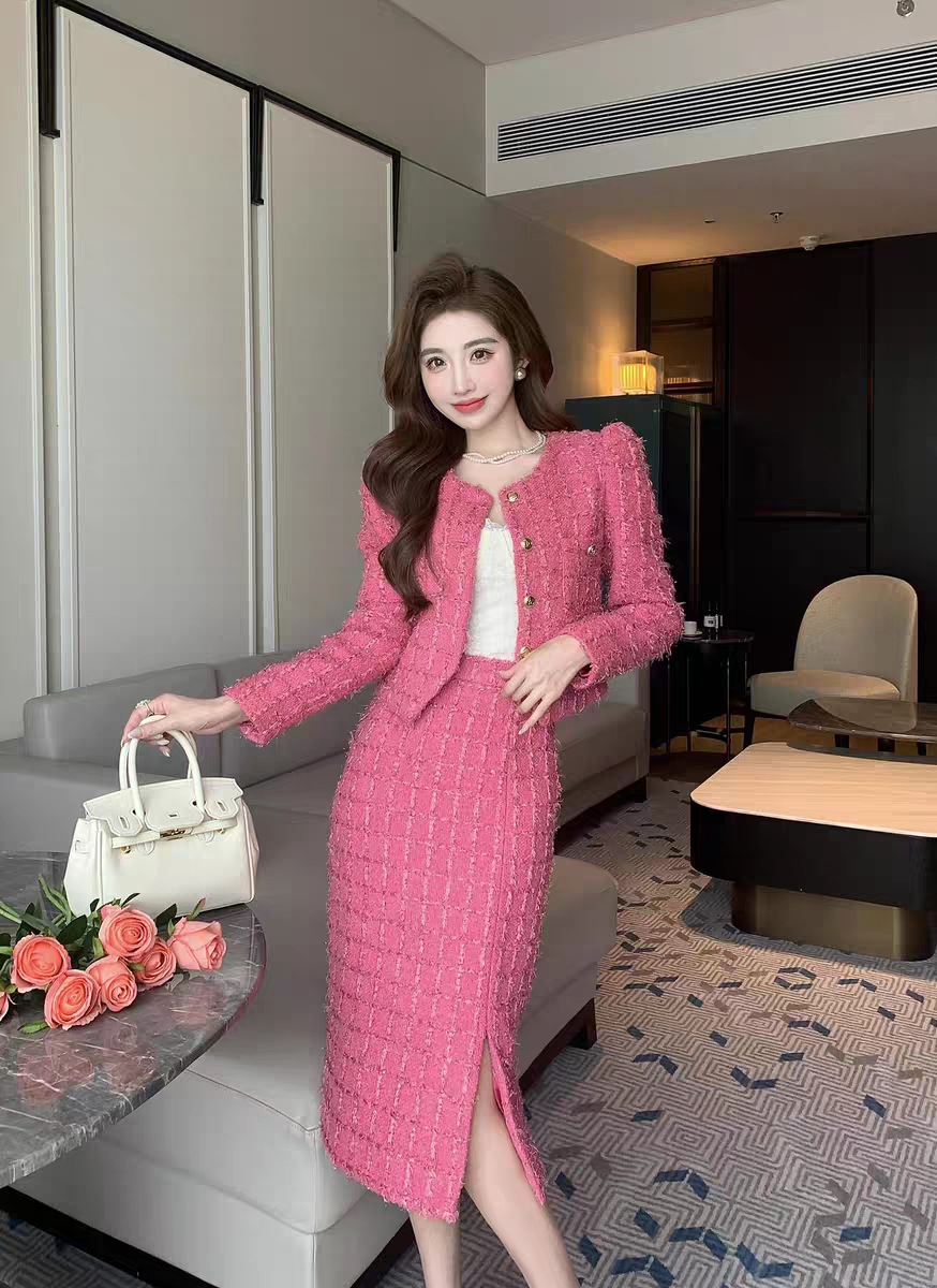 Two Piece Dress Rose red small fragrant style set for women's autumn and winter new style high-end coarse woolen coat half body long skirt two-pi