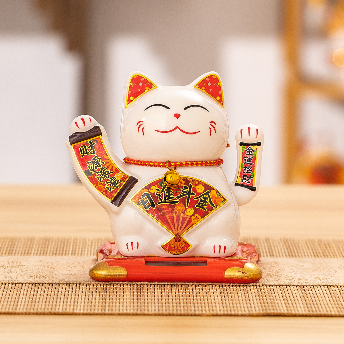 Ceramic Cat Figurine with Solar-Powered Motion - Perfect Vehicle & Home Decor Electric shaking hand Decal technique