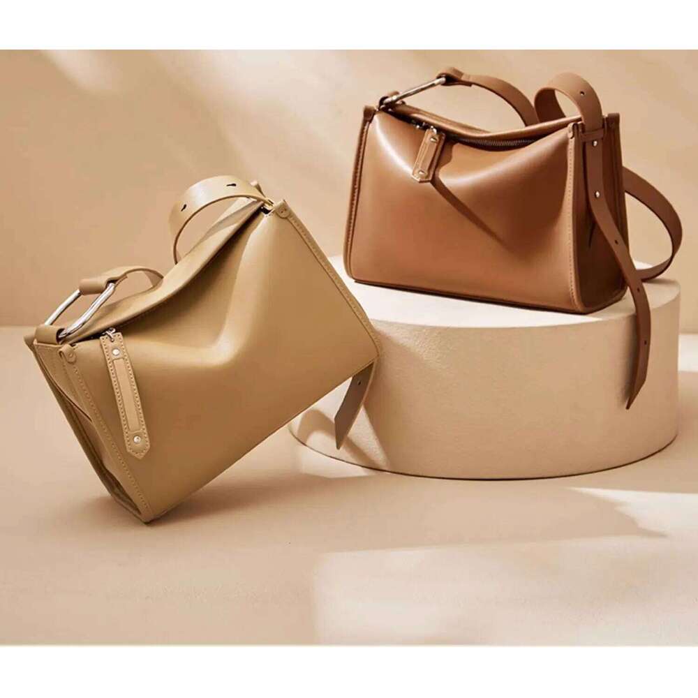 Luxury Designer New Fashion Ladies Large Capacity Premium Induction Commuter Shoulder Crossbody Bucket Bag