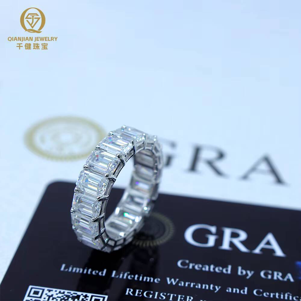High Quality RTS Prong Setting 925 Silver Moissanite Ring White DEF VVS Emerald Shape Moissanite Rings Hip Hop Style