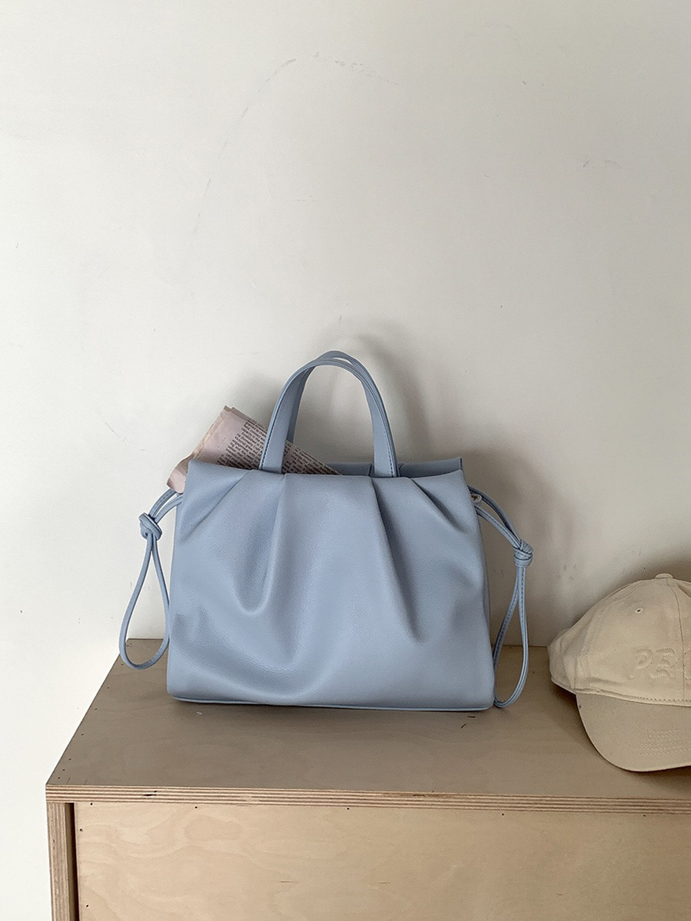 Summer new women's crossbody bag new women's luxury cloud bag soft leather pleated large capacity handbag commuting women's shoulder ba