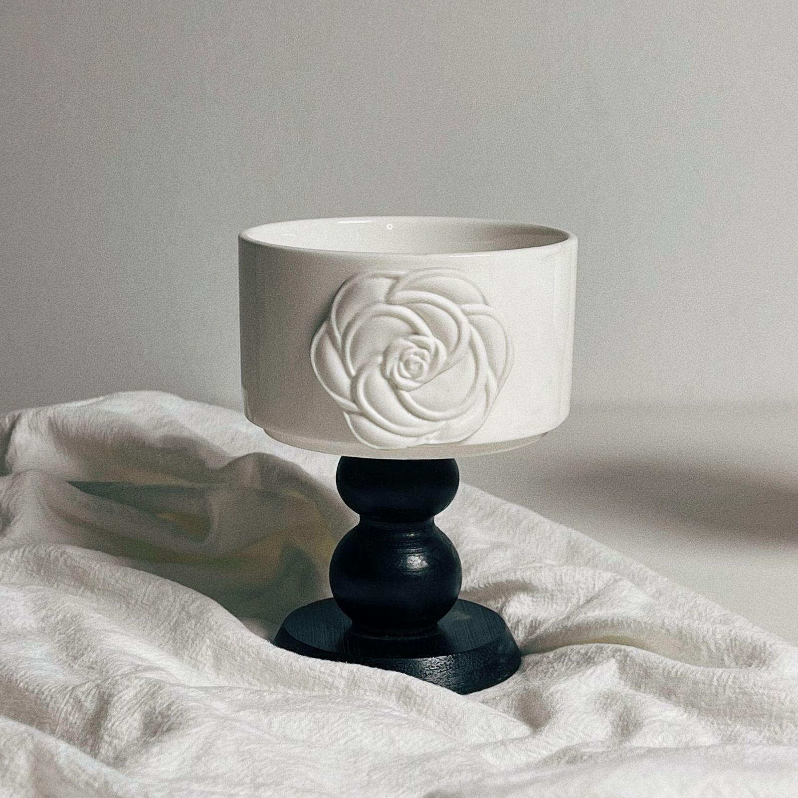 Luxury French Style Camellia Ceramic Wooden High Foot Bowl Dessert Bowl Coffee Cup Aromatherapy Candle Bowl Home Decoration 250721