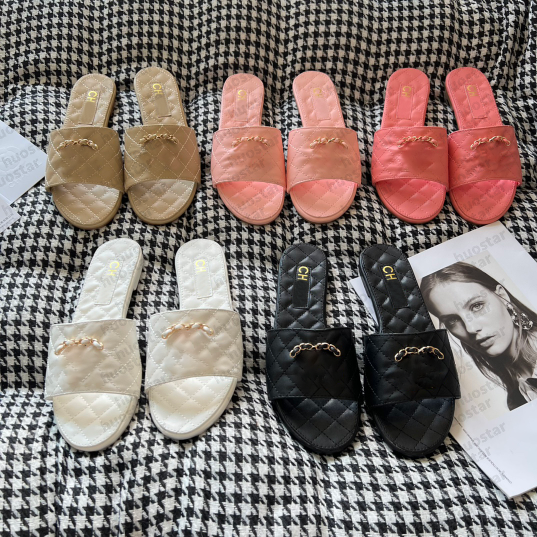 Designer Shoes Women Sandals Sneakers Summer Leather Flip Flops Thick Slippers with Rhombus Chain