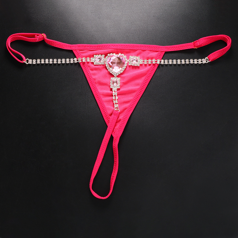 New Arrival Bling Bling Moissanite Heart Pant Chain Versatile Sexy Bikini Body Chain for Women