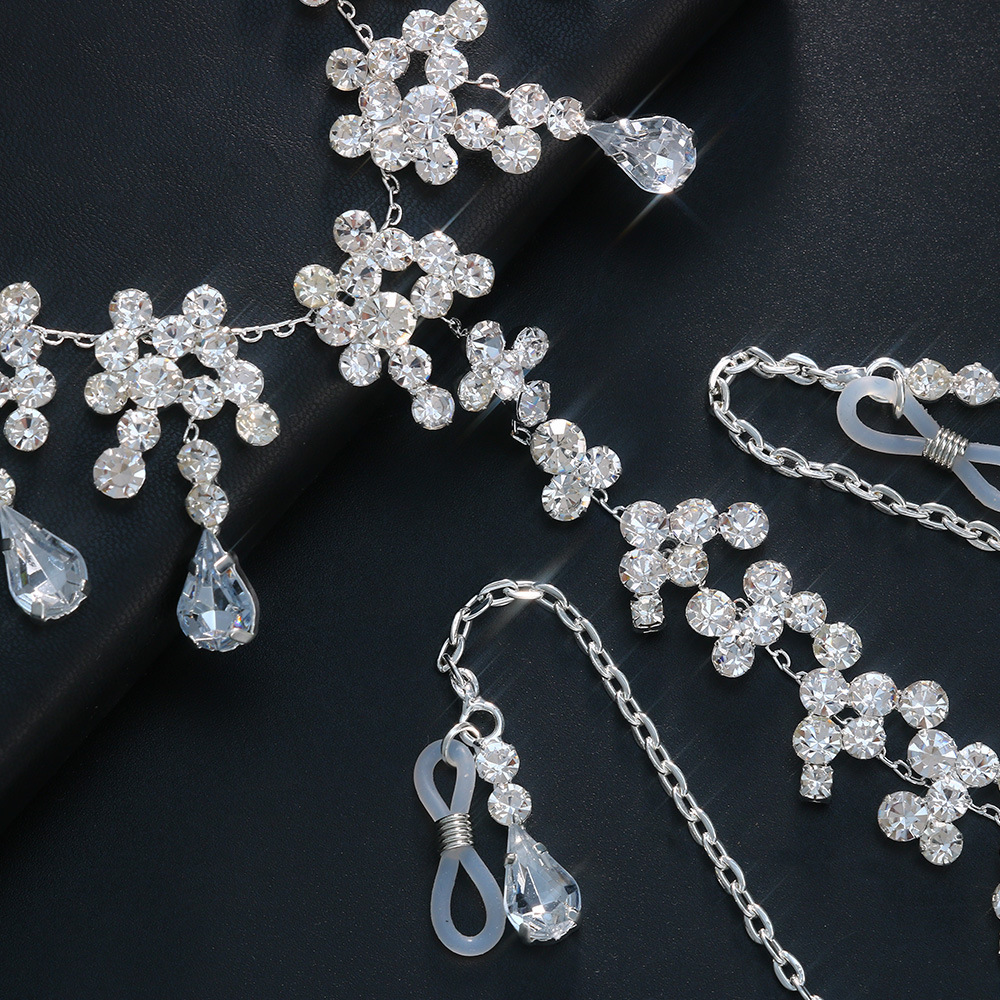 Hot Sale Jewelry Stylish Chain Water Drop Breast Chain Club Sexy Versatile VVS Moissanite Iced out Body Chain for Women
