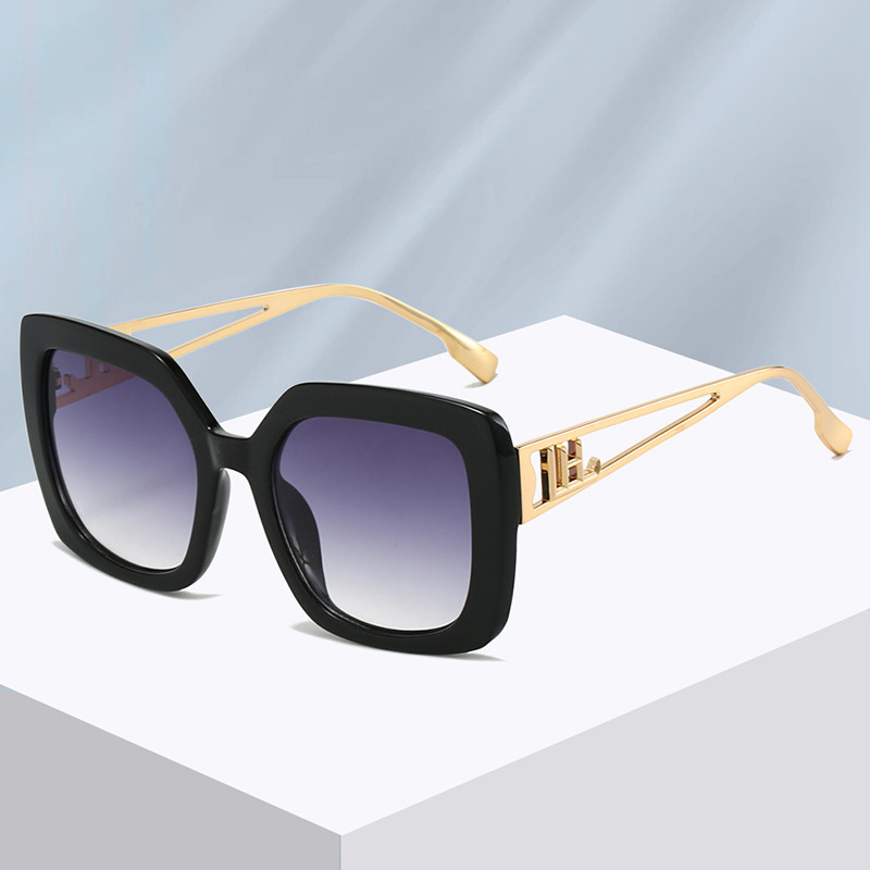 Designer Sunglasses For Women Oversize Retro Square Sunglasses Fashion Classic Sunglasses Luxury Polarized Goggle Pilot PC Frame UV400 Eyewear Kk8226