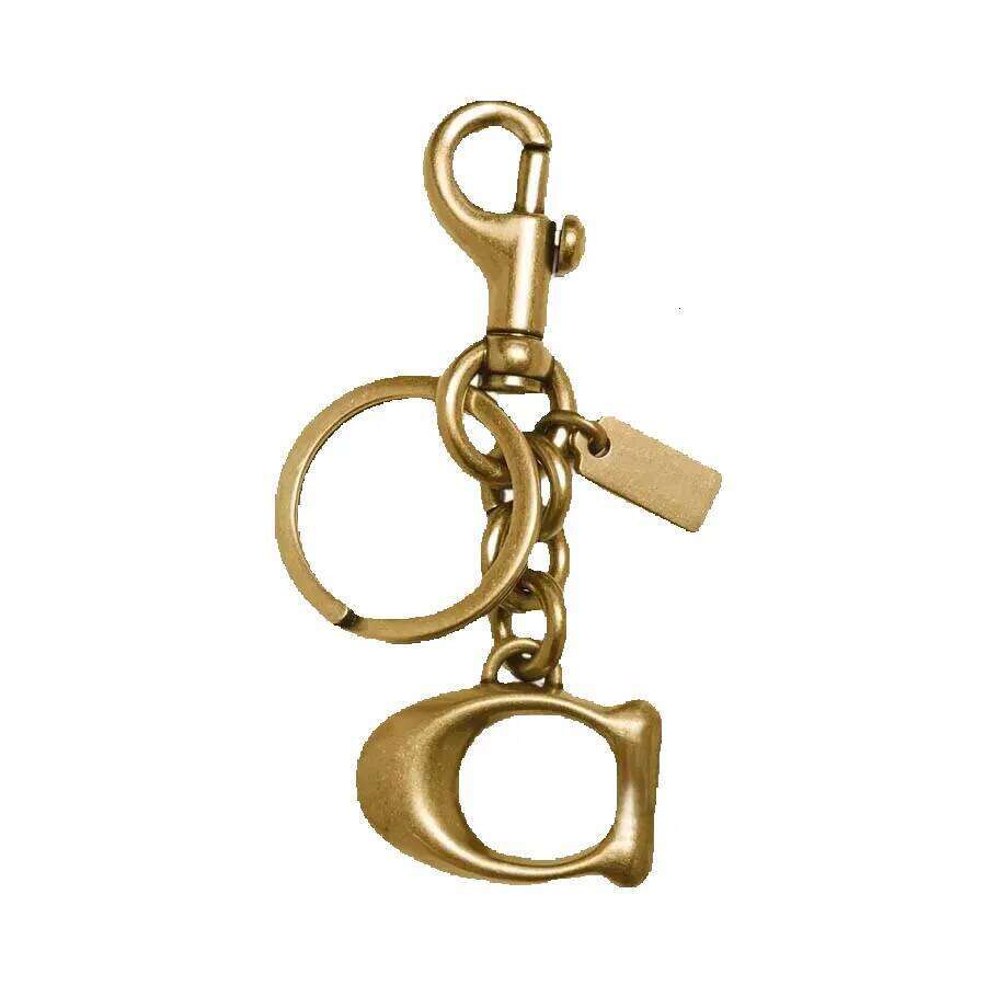 Designer Bag Charm Keychain Womens Key Chain Vintage Gold Pattern Keyring Hangings Key Chain Women Lanyards