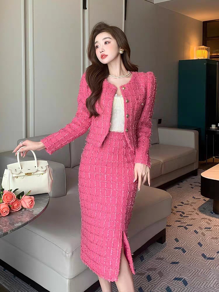 Two Piece Dress Rose red small fragrant style set for women's autumn and winter new style high-end coarse woolen coat half body long skirt two-pi