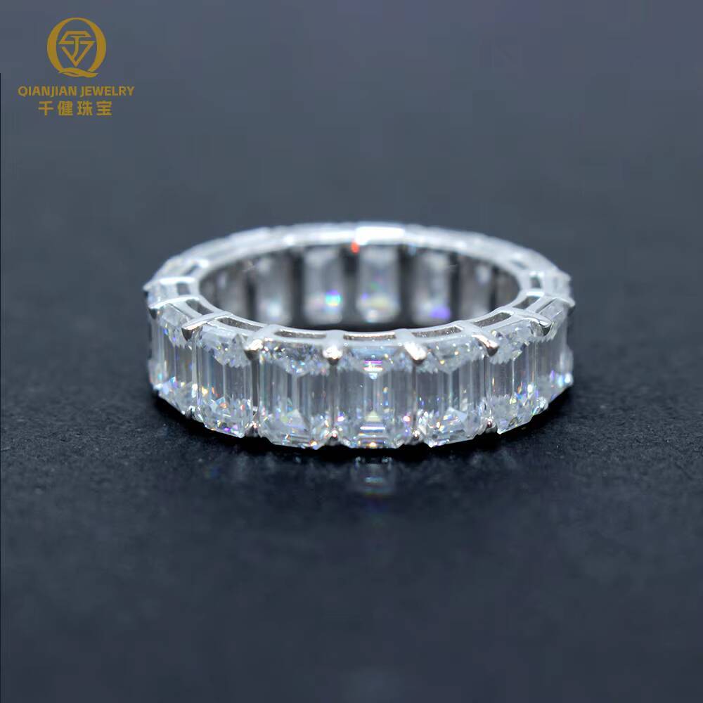 High Quality RTS Prong Setting 925 Silver Moissanite Ring White DEF VVS Emerald Shape Moissanite Rings Hip Hop Style