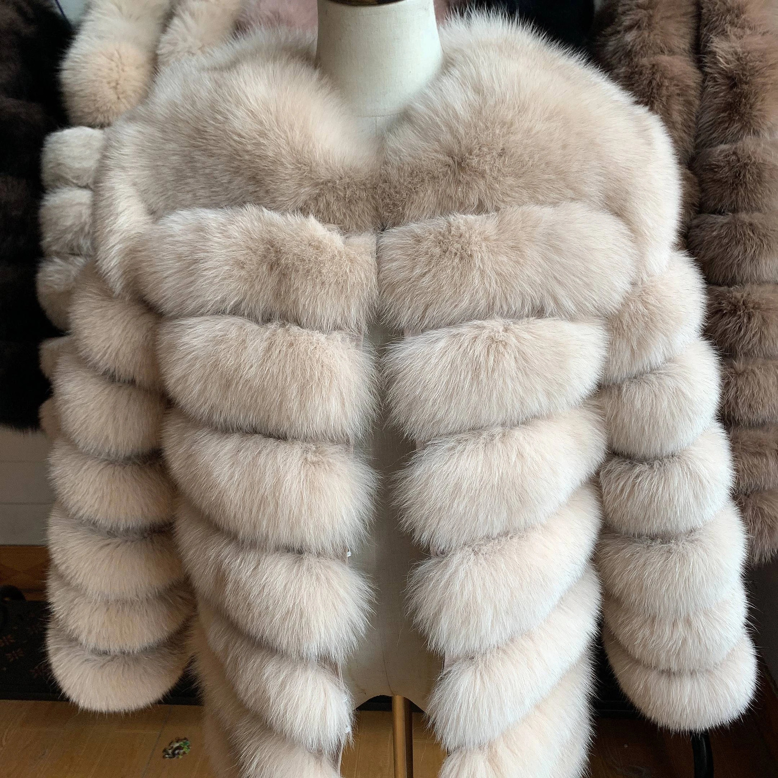Style Length Sleeves 4in1 Fur Coats Women Natural Fur Jackets Vest Winter Outerwear Women Fox Fur Coat Quality Fur 250717