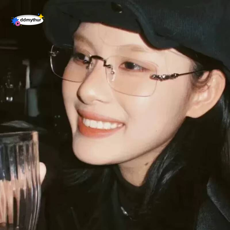 Harajuku Metal Square Frame Y2K Womens Retro Small Glasses Girls Japanese Glass Eyewear Decorative Anti-blue Eyeglasses ddmythur