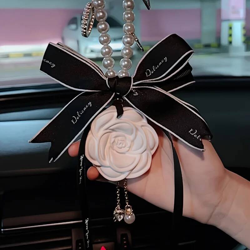 Beautiful Premium Internet Celebrity Fragrant Stone Mountain Camellia Aromatherapy Car Pendant Car accessories