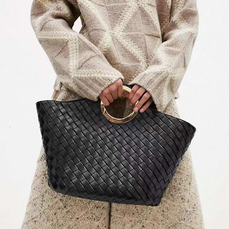 designer bag 2025 Handwoven Women Bag with Round Handle Shoulder Bag Shopping Bag Large Capacity Basket Tote Bag