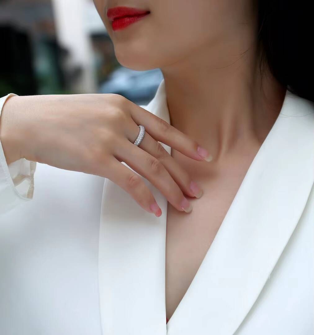 Customized Hip-hop Iced-out Moissanite 925 Silver Ring Dazzling and Shiny Diamond Ring Mens Engagement and Wedding Gift