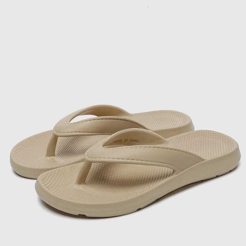 Crestar Womens New Flat Flip Flops Summer Outdoor Comfort Soft Sole Beach Sandals Lady Flat Slippers Indoor Casual House Slides Z250721