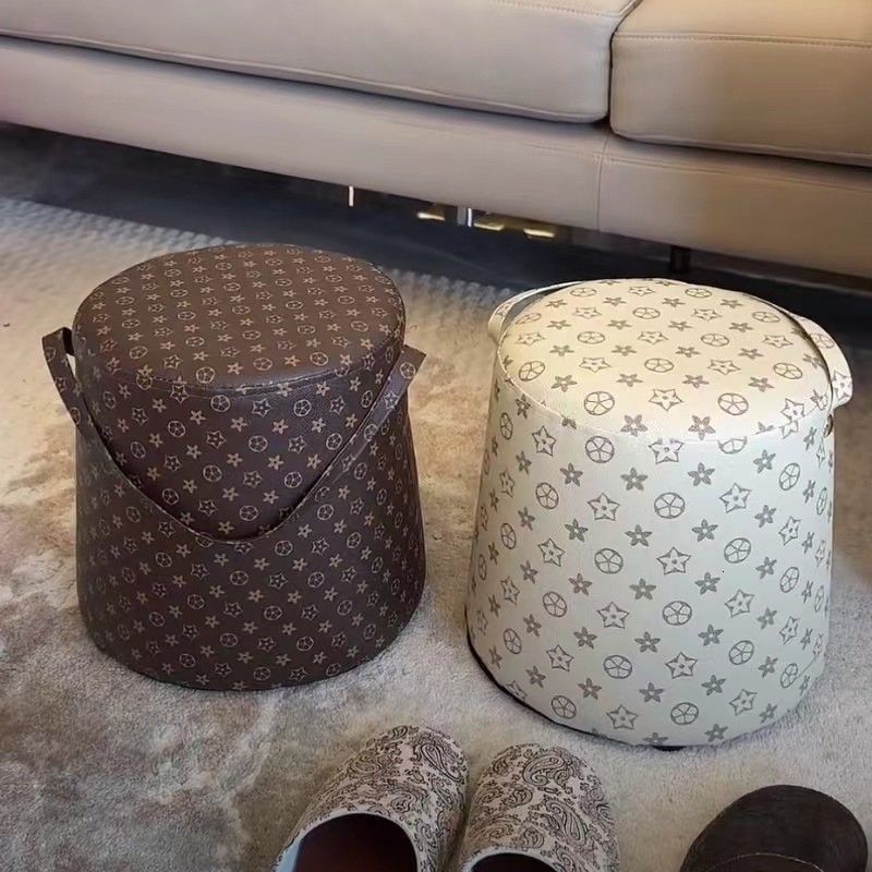 Luxury Internet Celebrity Style Houndstooth Small Stool Light Handheld Home Living Room Solid Wood Modern Simple Adult Changing Stool 250721