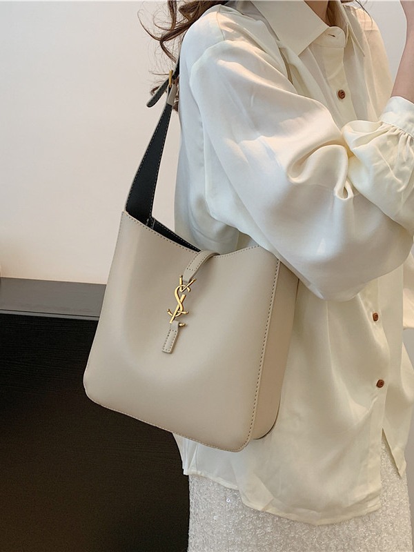 2025 New Designer Bag Shoulder Bag Luxury Bag Purse Crossbody Bag Chain Hundred Women's Tote Bag High Quality Leather Armpit Bag Black Handbag