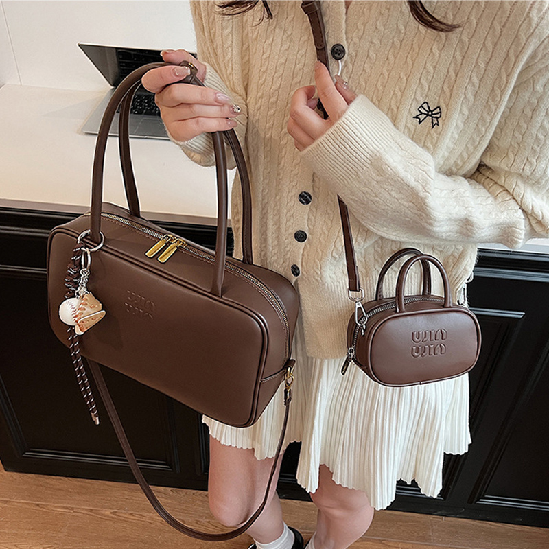 2025 Designer Luxury Chain Bag Women'S Crossbody Shoulder Bag Fashion Versatile Hot Selling Women's Handbags Bowling Bags Trendy Large-Capacity Tote Bags