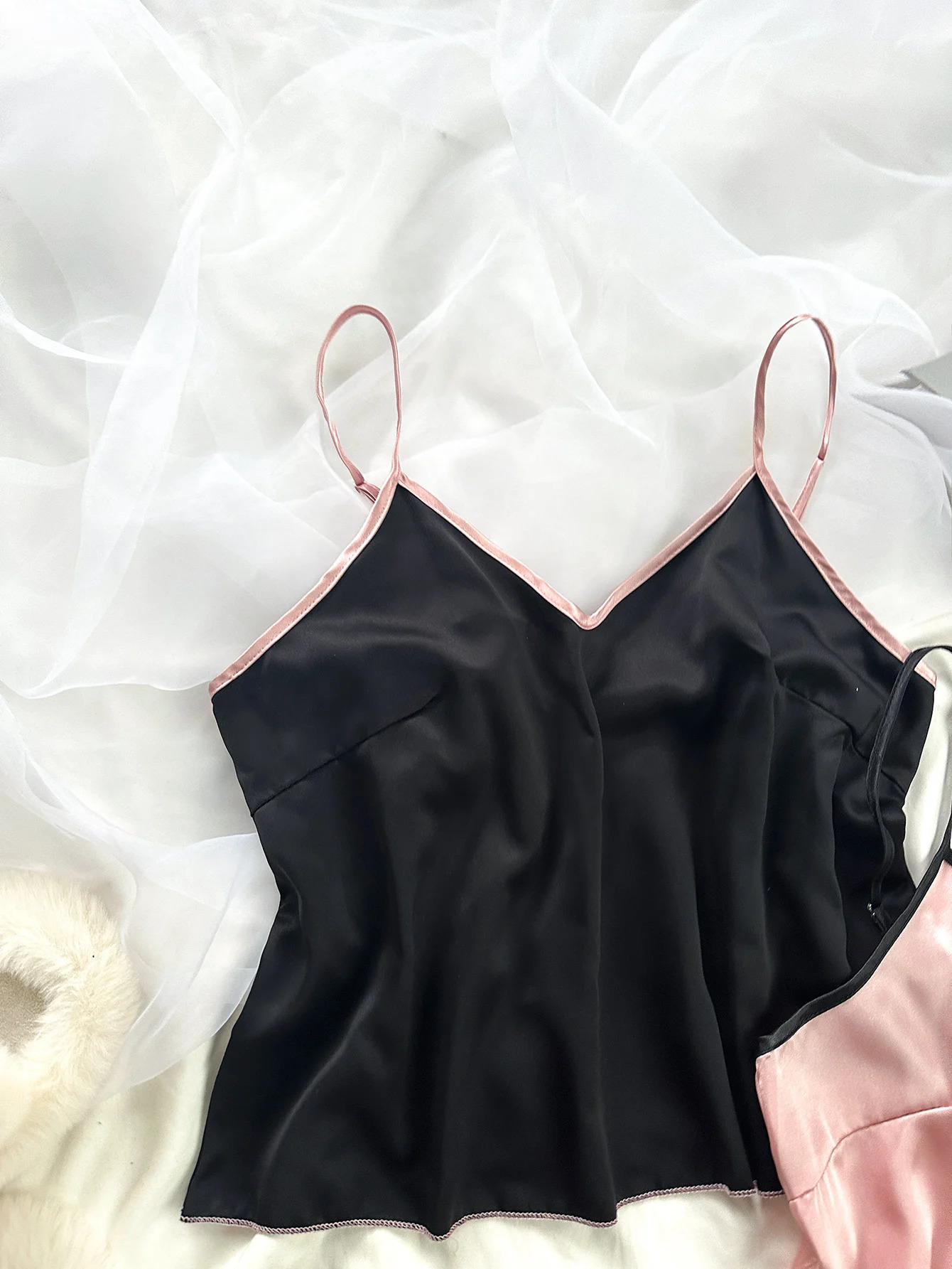 Womens Smooth Satin Pajamas VNeck TShirt Ruffled Edges And Bow Shorts Simple Breathable Pajama Set 250717