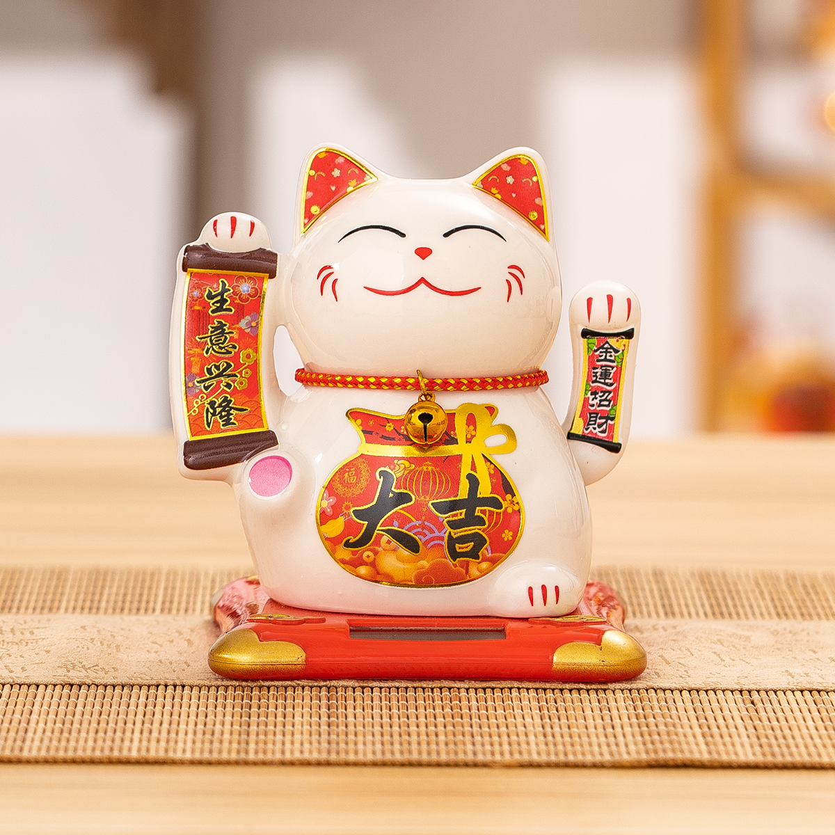 Solar-Powered Ceramic Cat Sculpture - Decorative Garden Accessory with Shaking Hand Feature Car decoration ornaments A great gift for housewarming