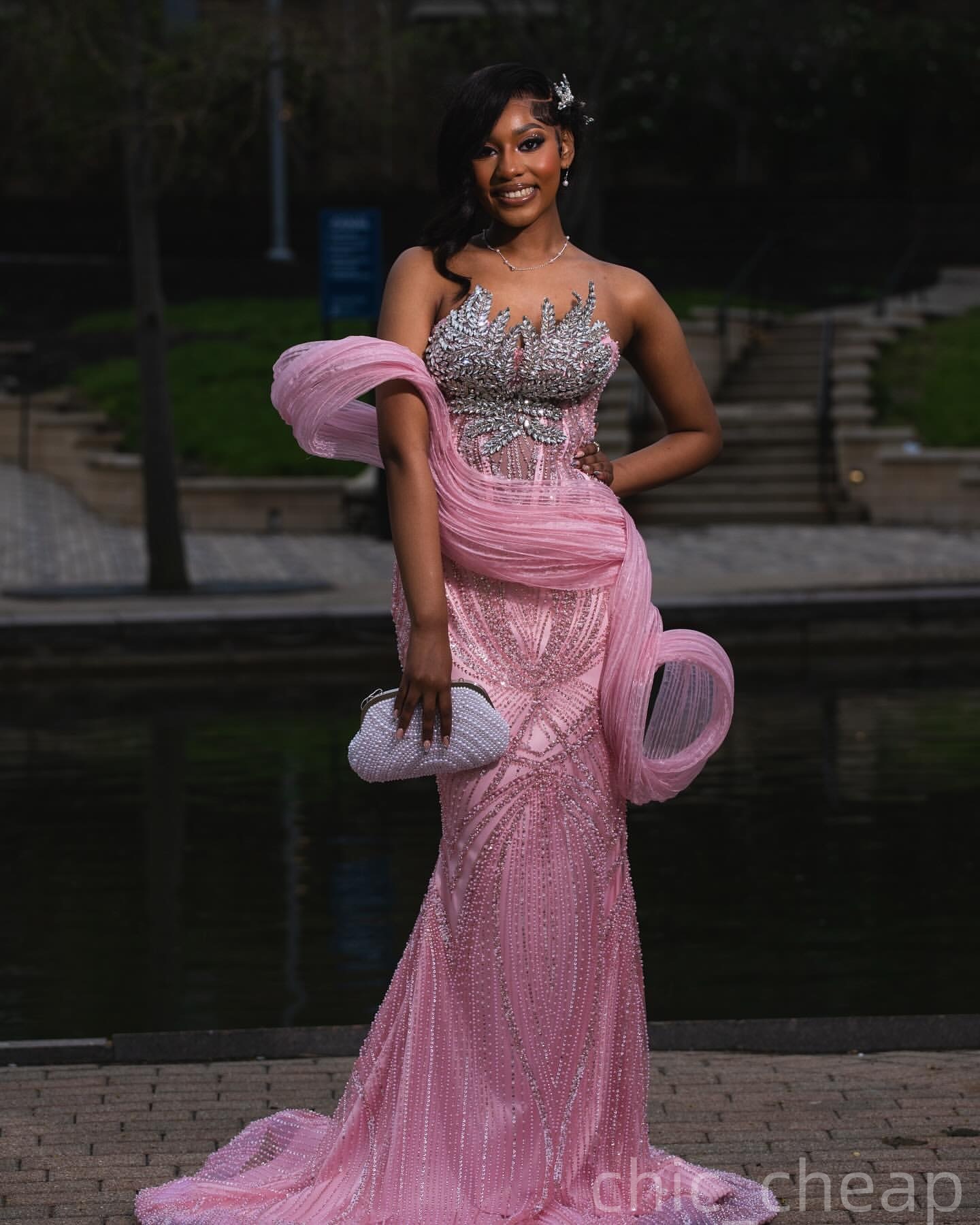 Pink Mermaid Prom Dresses 2025 Crystals Sparkly Sequined Stylish Evening Formal Party Second Birthday Engagement Gowns Plus Size Dress For Special Occ