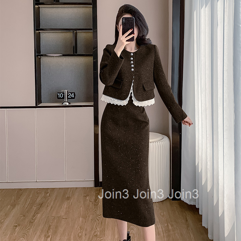 Autumn Winter New French Style Short Skirt Set for Women Lace Trim Sequin Short Jacket Pleated Skirt Two-Piece Set