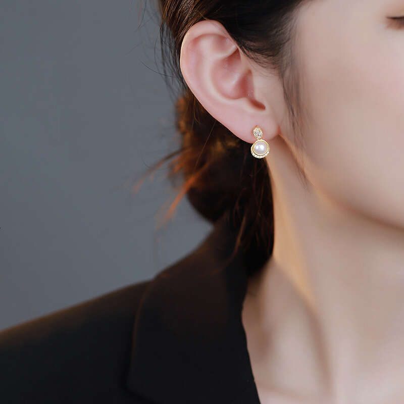 Tiqi Light High-End Feel Pure Sier Freshwater Pearl Earrings Niche Design Summer New Fashionable Versatile