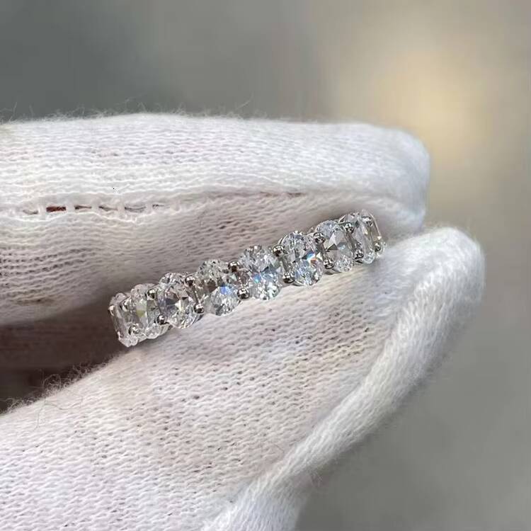 Custom Made Women Jewelry 14K/18K Solid Gold Full Diamonds Oval Moissanite Eternity Wedding Band Rings