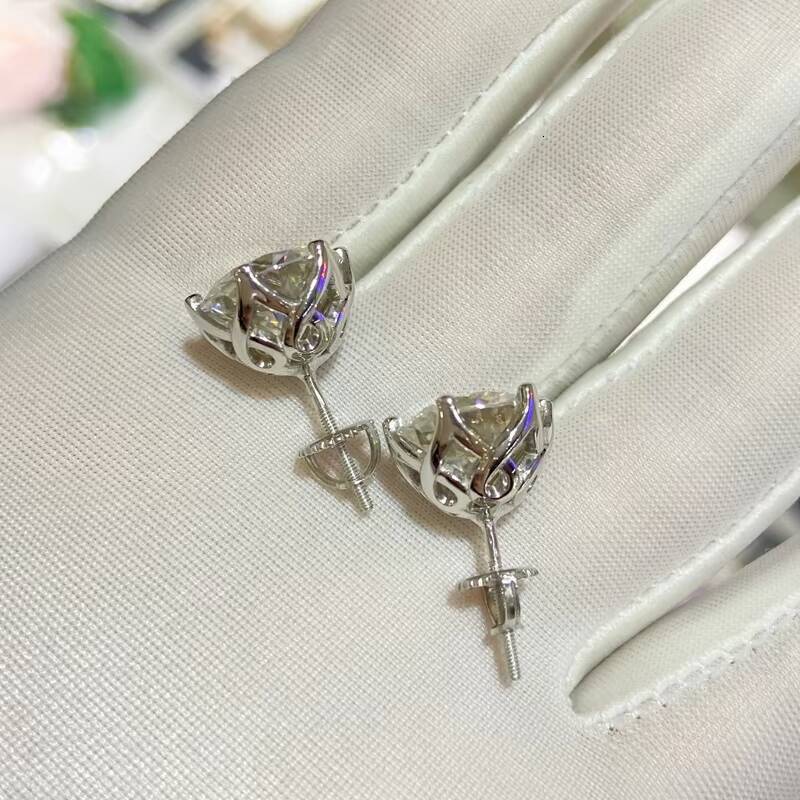 Large Size 11mm 5ct Round Moissanite Stud Earrings Screw Back Silver925 Wholesale Price Fashionable Moissanite Diamond Ear Studs