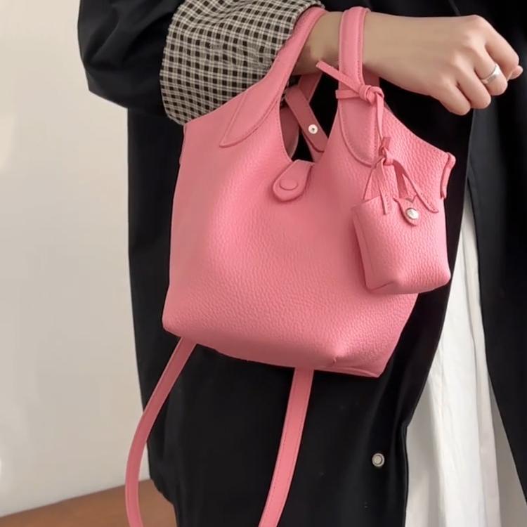 Summer new women's crossbody bag, summer new bucket shaped handbag, new light luxury niche handheld women's women's shoulder bag, new d