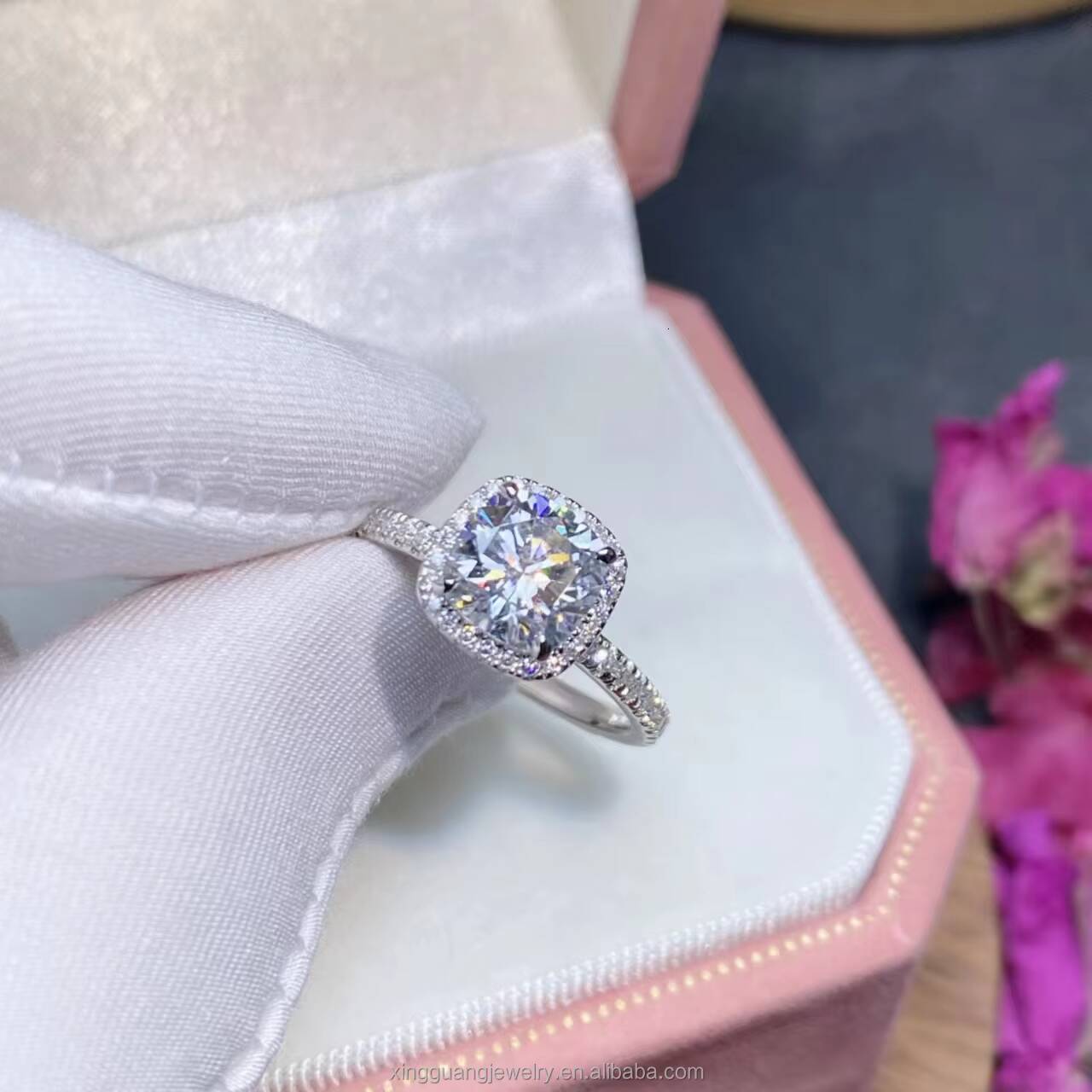 XG Women Diamond Ring 7mm 2CT Cushion Cut Moissanite Fine Jewelry Ring Real 925 Silver Plated Gold VVS Moissanite Ring