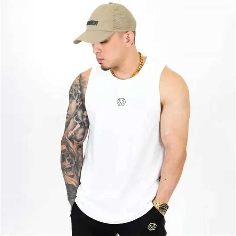 Mens Brand Gym Stringer Tank Top Men Bodybuilding Vest Cotton Sleeveless Shirt Fitness Vest Singlet Sportswear Workout Tanktop W250721