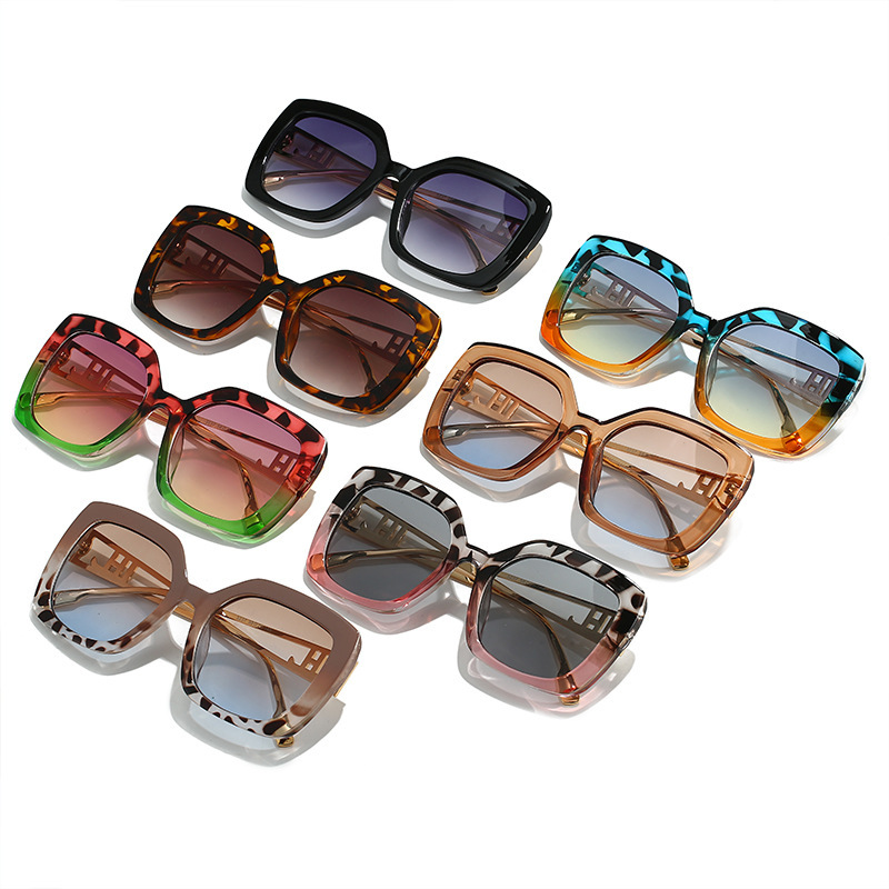 Designer Sunglasses For Women Oversize Retro Square Sunglasses Fashion Classic Sunglasses Luxury Polarized Goggle Pilot PC Frame UV400 Eyewear Kk8226