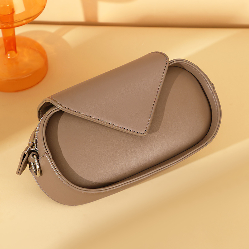 Summer new women's crossbody bag new fashion niche women's shoulder bag new women's designer bag summer new simple style solid color sm