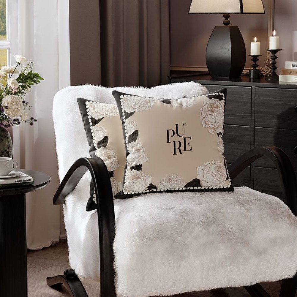 French Small Fragrant Wind Pillow Cover Light Luxury Senior Sense Living Room Sofa Decoration Removable Pillow Cover