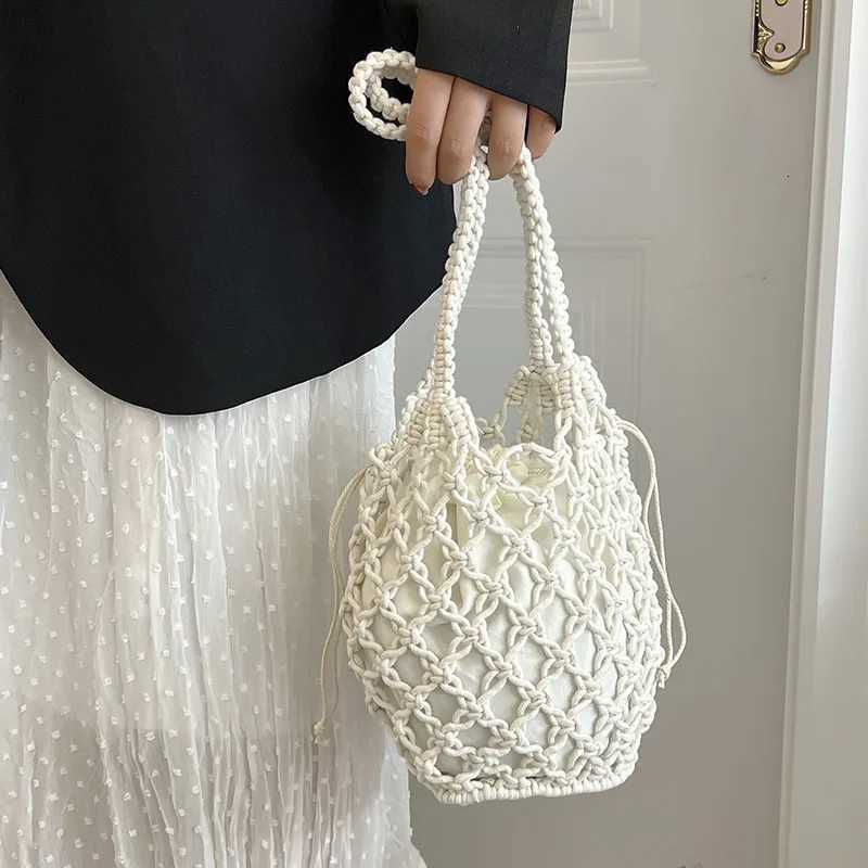 Summer Straw Bucket Bags For Women Handmade Drawstring Beach Shoulder Bags Raffia Rattan Woven Handbags Vacation Shopping Bags G250729