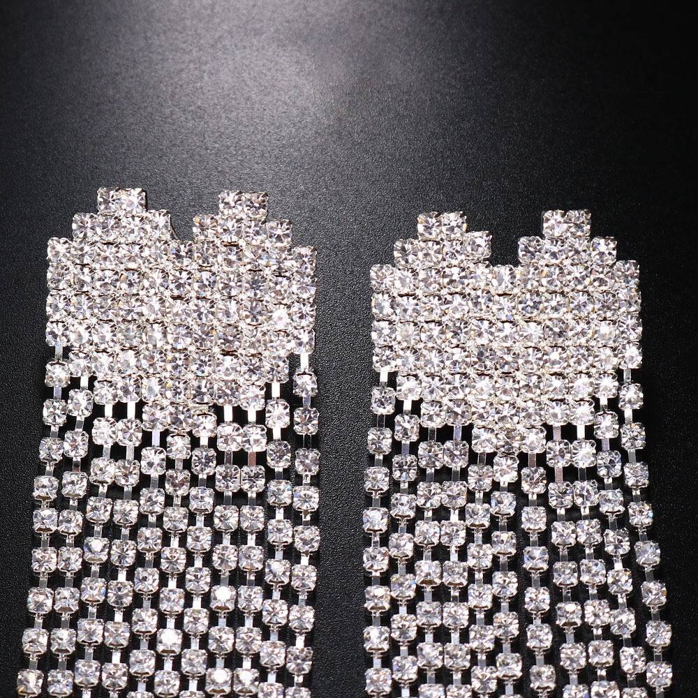 Fully Diamond Studded Iced out VVS Moissanite Bling Bling Heart Tassel Nipple Stickers Sexy Reusable Chest Stickers