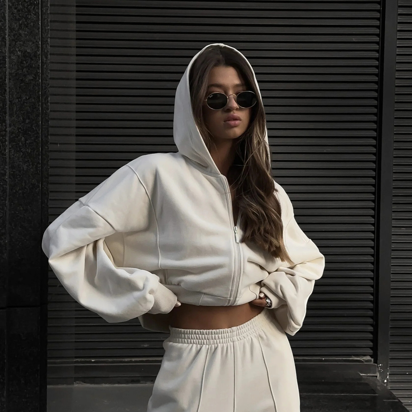 hot Free shipping designer coat for women Minimalist cardigan jacket with patchwork design casual and fashionable style