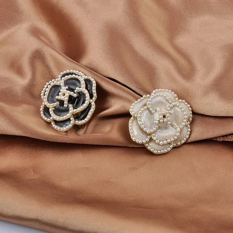 free shipping for woman Simulated pearl rose brooch Enamel brooch for women's wedding dress