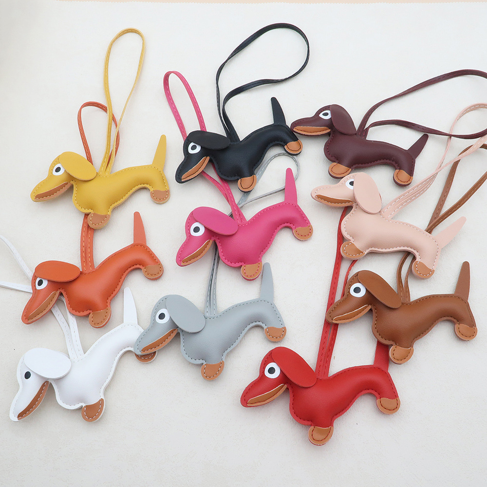 Internet Celebrity Dachshund Dog Pendant Cartoon Leather Puppy Bag Pendant Phone Case Accessories Creative Car Accessories 250722