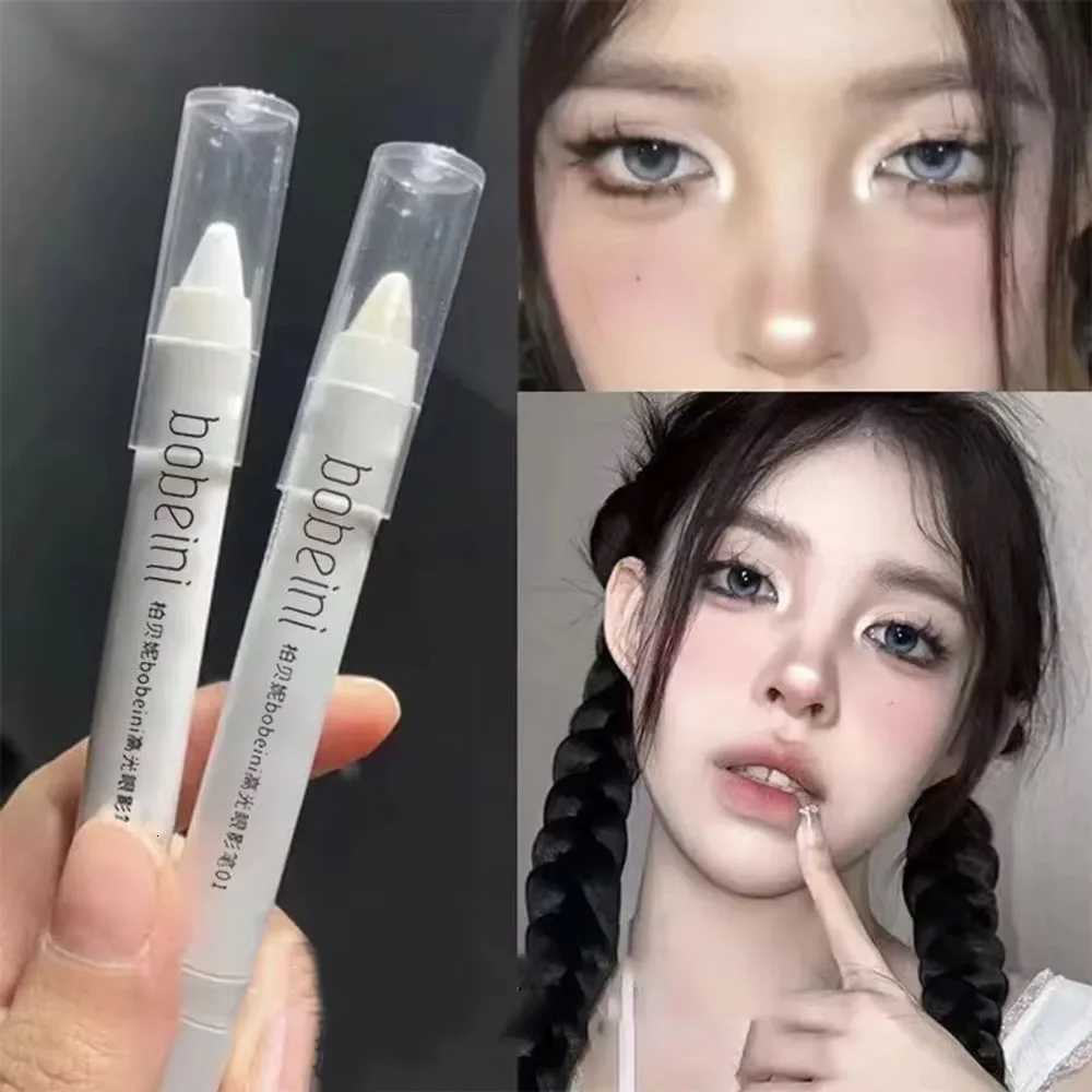 3-color Highlighter Eyeshadow Pencil is Waterproof and Smudge-proof Easy to Use Matte and Brightens Eyeshadow Stick W250722