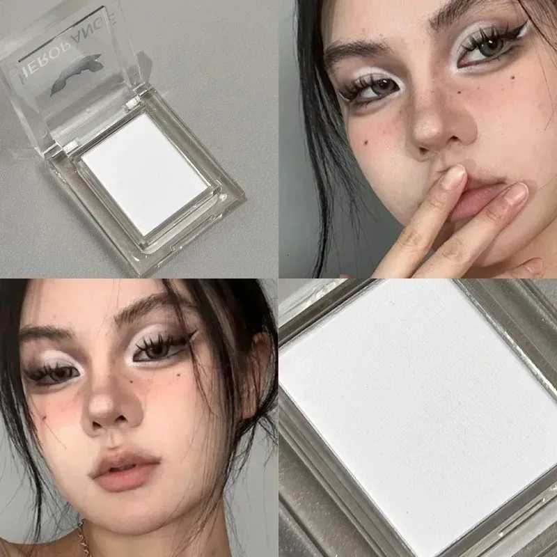 Monochrome Matte White Highlighter Palette Low Saturation 4 Color Face Matte Highlighter Eye Nose Eyeshadow Korean Makeup Cosmetic W250722