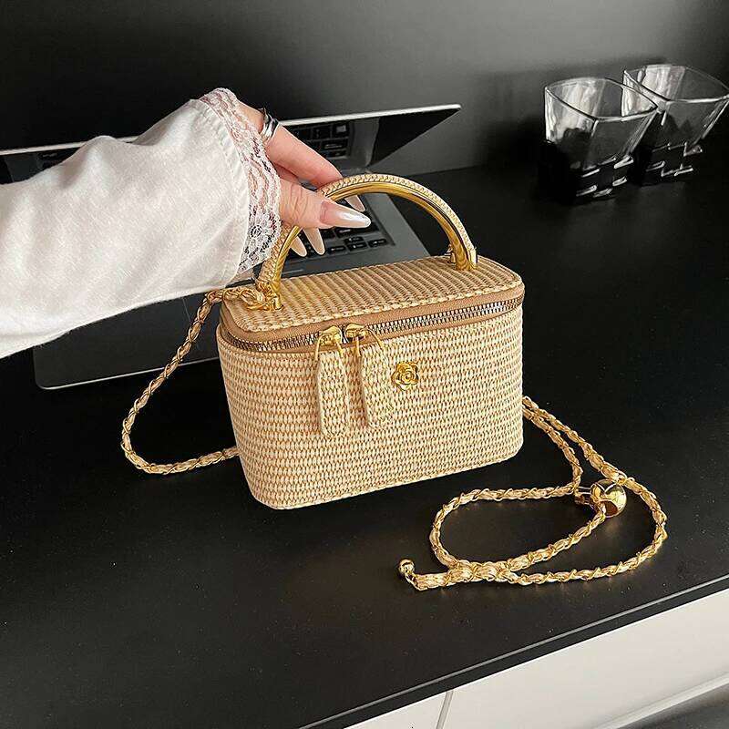 New Fashion Trend Square Pocket Box Shape PU Leather Small Cross Body Purses And Handbag Female Chain Shoulder Bag