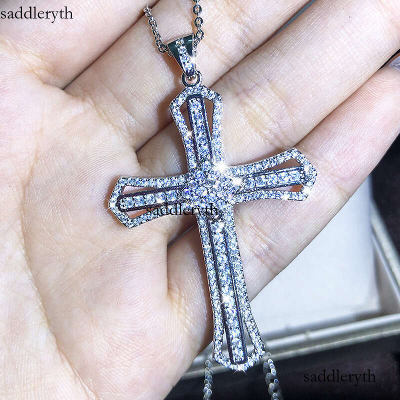 Cubic VVS Moissanite Jesus Cross Pendant Necklace Charm Designer Chain Sterling Sier Filled Moissanite Crystal Dia Necklaces for Woman Man Gift Fine J